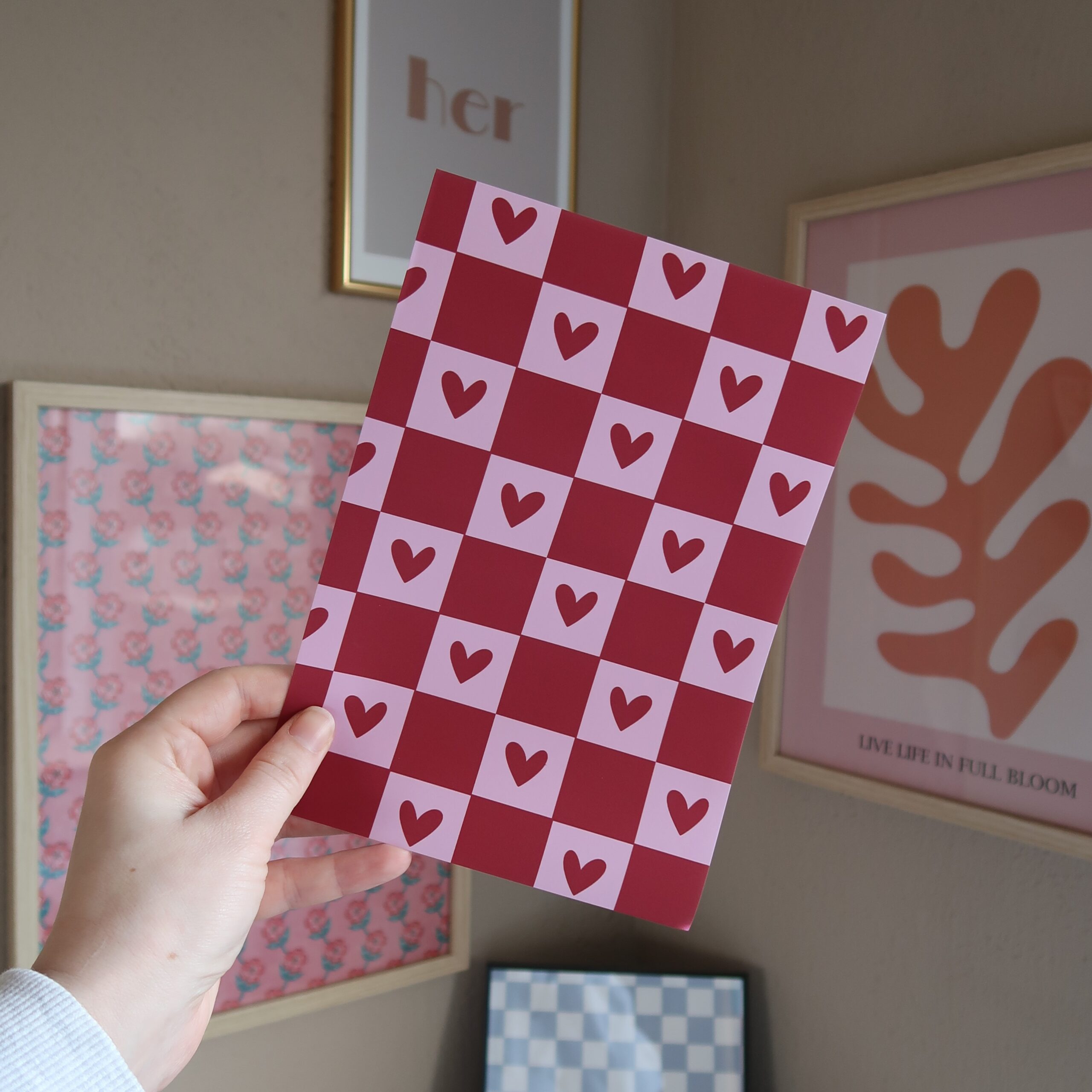 Papier bundel voor Valentijn in het thema liefde.