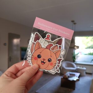 Stickerset van verschillende Halloween katten stickers in de verpakking