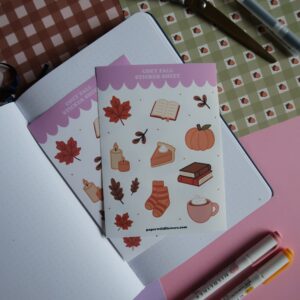 Stickervellen met illustraties in het herfst thema.